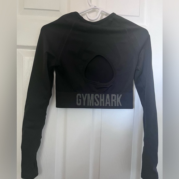 Gymshark like new long sleeve crop workout top - Picture 3 of 3